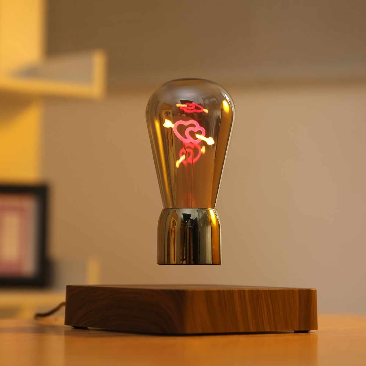 لامپ معلق پایه چوبی طرح قلب 144-2